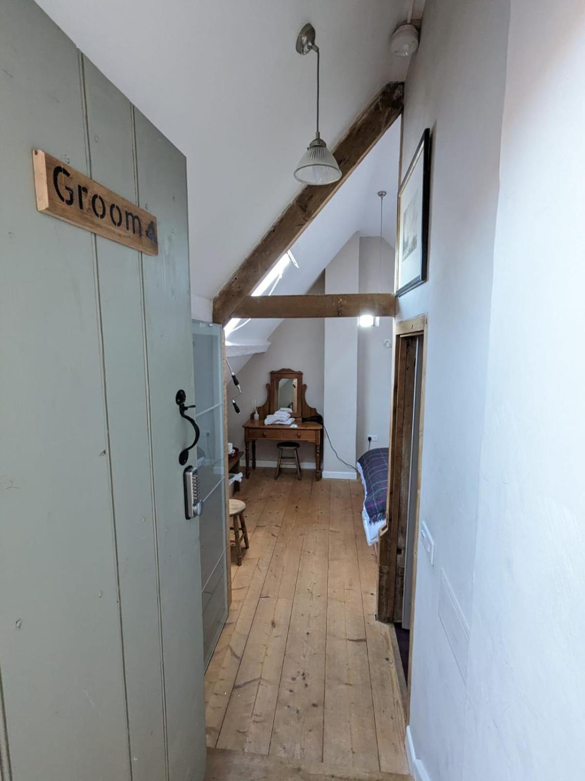 Regilbury Court, Grooms House Redhill  Bagian luar foto
