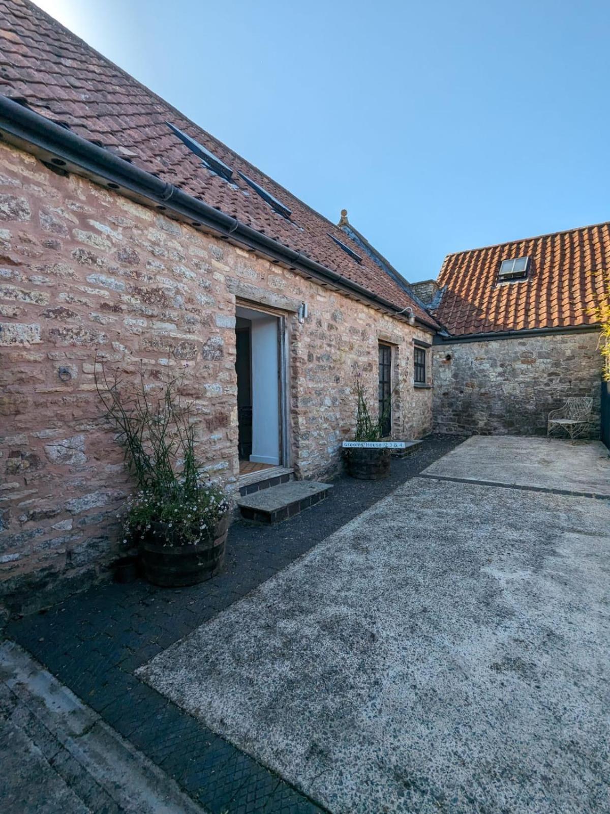 Regilbury Court, Grooms House Redhill  Bagian luar foto